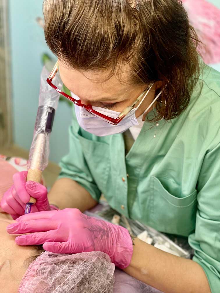 Обучение камуфляжу в Минске, обучение камуфляж, минск, aesthetic camouflage, обучение камуфляж минск, камуфляж шрамов обучение, камуфляж рубцов, камуфляж витилиго, камуфляж рубцов обучение, камуфляж шрамов обучение, перманентный камуфляж обучение, обучение камуфляж рубцов +и шрамов, обучение камуфляж перманентный макияж